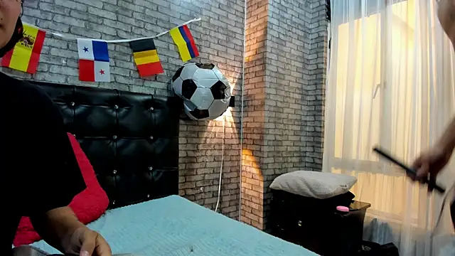 Keily_and_cartyx XXX чат на живо