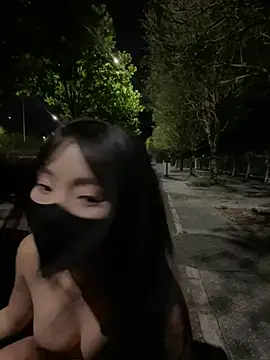 xiao-Lin Chat XXX in diretta