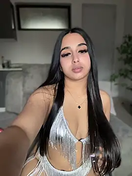 LilMisIndianx 라이브 XXX 채팅