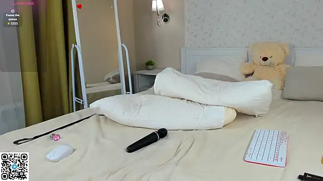 iris_barnes' Live XXX Chat