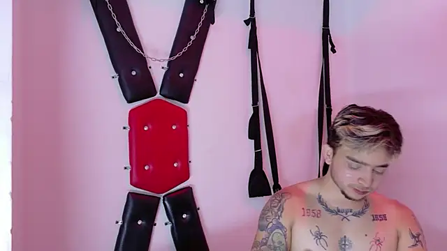 AliceandMax Webcamshow