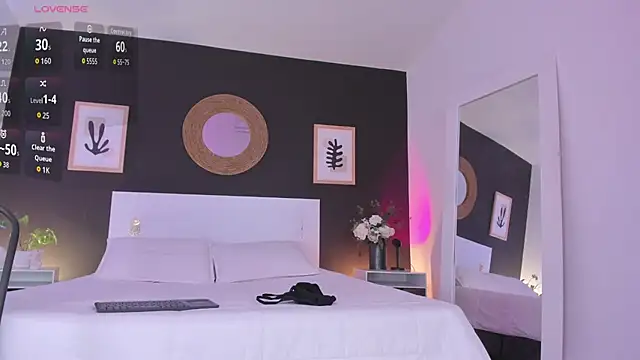 Chat XXX en directo de VioletPaket