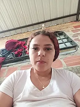 Mommy-Hot Chat XXX in diretta