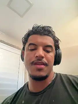Sanicrt Show in webcam