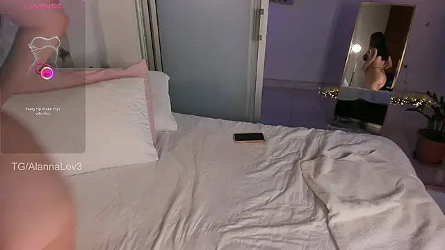 Alanna___ Chat XXX in diretta