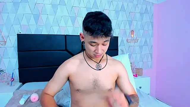MarkLaurens Live XXX Chat