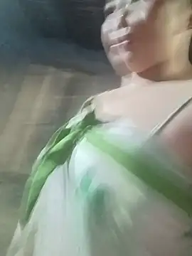 Онлайн чат XXX quynhkoolbae