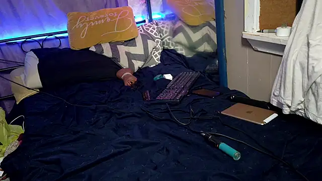PNPSPUN1のライブXXXチャット