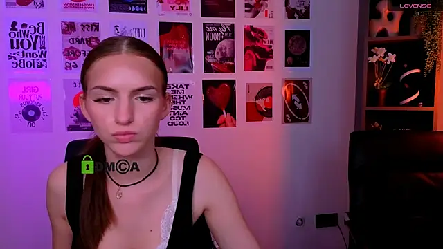 Chatroom XXX en direct de flora_ri
