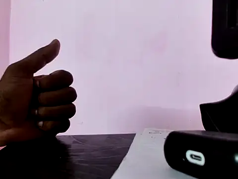 skinnylittlewife Pertunjukan Webcam