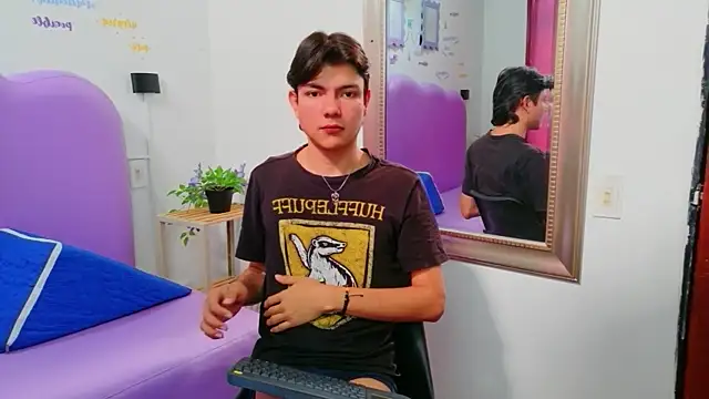 Chatroom XXX en direct de Liamdelrey