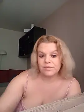 Chat +18 de Maryquenn ao vivo