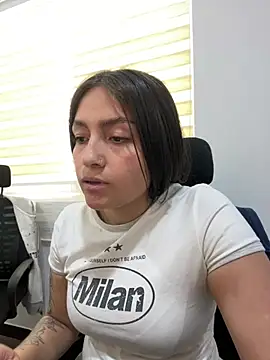 Alyha_cortes_ Chat XXX in diretta
