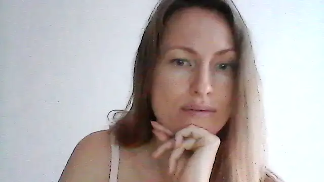 Chat +18 de Nimetta ao vivo
