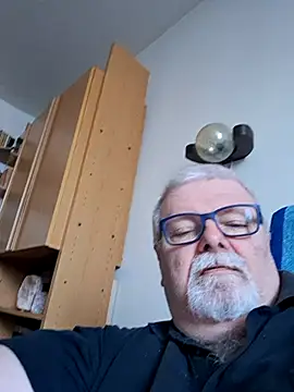 petvarad's Live XXX Chat