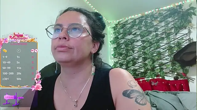 elektra_32 Chat XXX in diretta