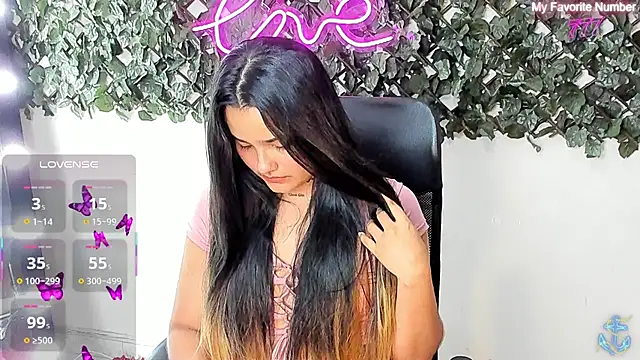 Chatroom XXX en direct de DestinyHills