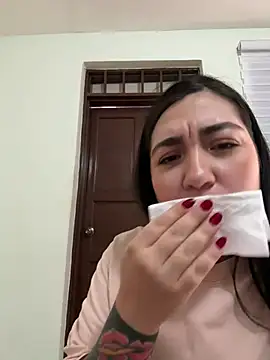 KathiaJenner's Live XXX Chat