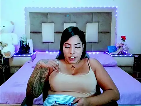 แชท XXX สดของ indiantopaz694u