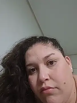 DEUSA_VAL_BBW – Naživo XXX chat