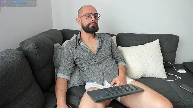 ezequiel_mobland Webcam Show