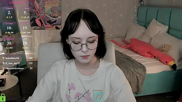 Lilac-Muse's Live XXX Chat