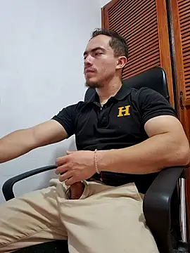 TouchDaddy4's Webcam Show