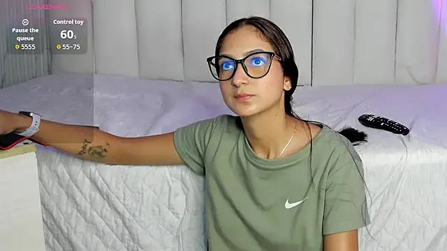_Sweet_lilly Chat XXX in diretta