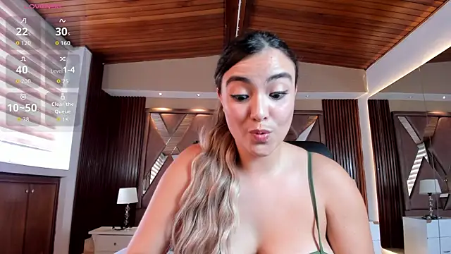 IsabellaaJoness' Live XXX Chat