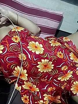 Chat XXX ao vivo de DipaliAliya