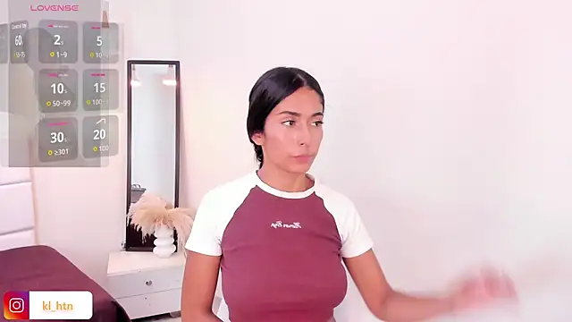 your_khloe's Live XXX Chat