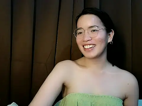hannahbirx 网络视讯表演