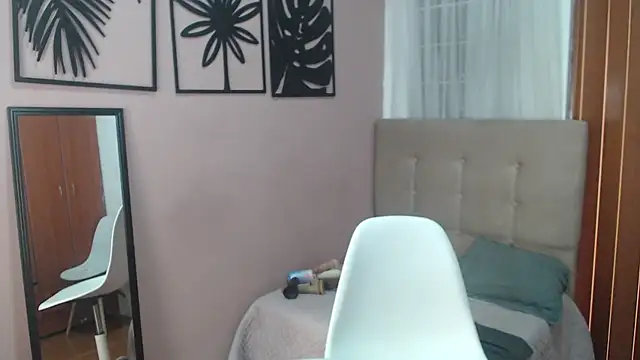 XXX chat uživo modela amara_rousse1