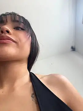 Mia-villalobos' Live XXX Chat