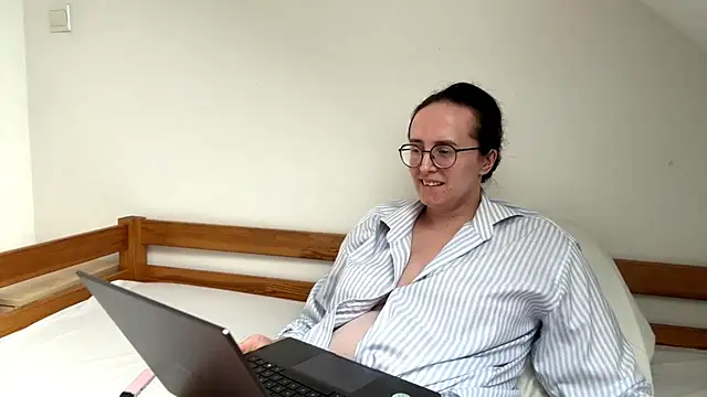 SofiaTeasen Live XXX chat