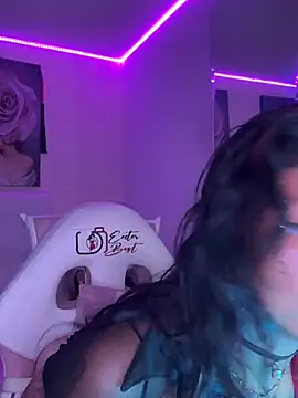 Chat +18 de SamathaMay ao vivo