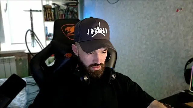 _Serious_Man – Naživo XXX chat