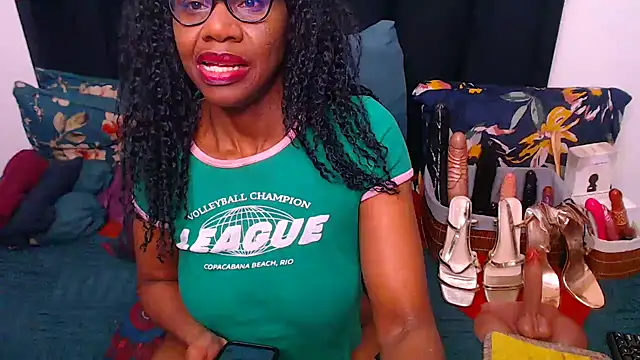 sexybootylicious Chat XXX live