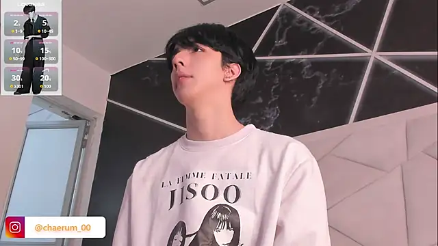 Chat +18 de AerumChae ao vivo