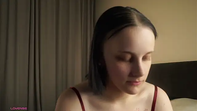 KirstinMcgeady's Live XXX Chat