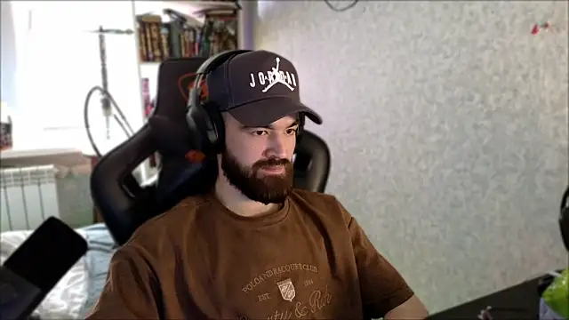 Chat +18 de _Serious_Man ao vivo