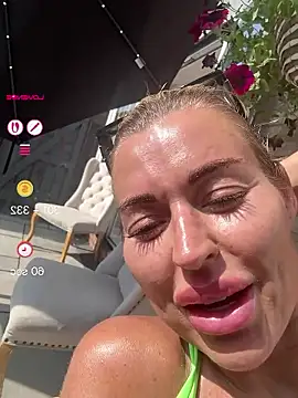 Carmel_Louise Live XXX-Chat