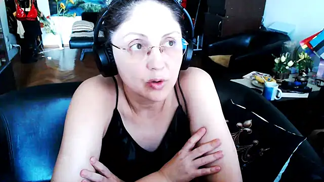 Imperatriza Chat XXX in diretta