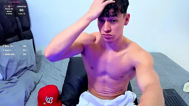Czat XXX na żywo – Luke_Muscle