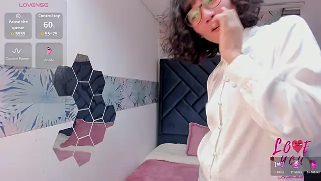 Valery_More__ Chat XXX in diretta