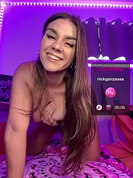 Онлайн чат XXX MaggyMayI