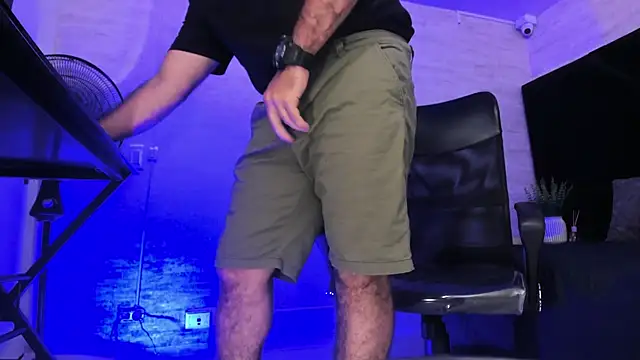jhon_bear03 Adlı Modelin Canlı XXX Sohbeti