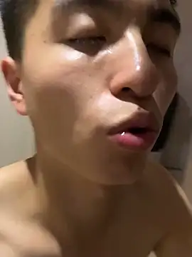 FFSSYYYHHNL789 webkamerás műsora