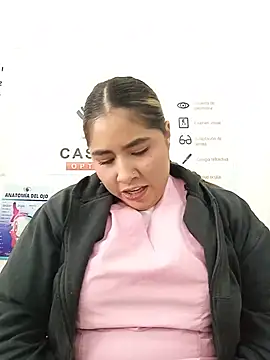 Sofia_Honey1's Live XXX Chat