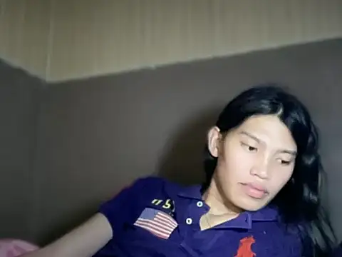Yourgoddess_jayveのライブXXXチャット